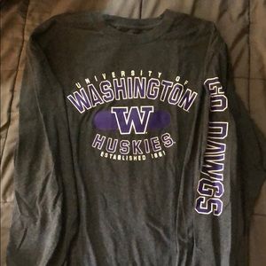 University of Washington Huskies Champion shirt